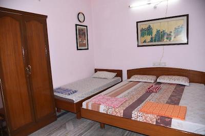 Anjani Mansion Guest House