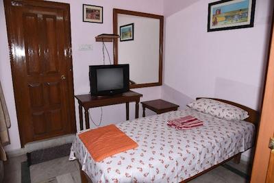 Anjani Mansion Guest House