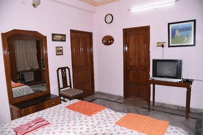 Anjani Mansion Guest House