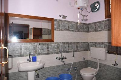 Anjani Mansion Guest House