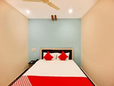 Capital O 23543 Hotel Vaishnavi