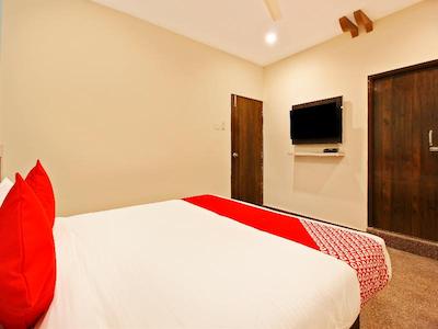 Capital O 23543 Hotel Vaishnavi