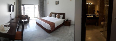 Golden Tulip Khajuraho