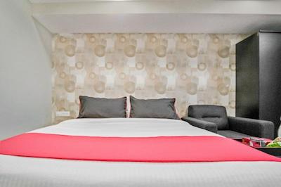 Collection O 30088 Jayanagar