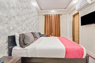 Collection O 30088 Jayanagar