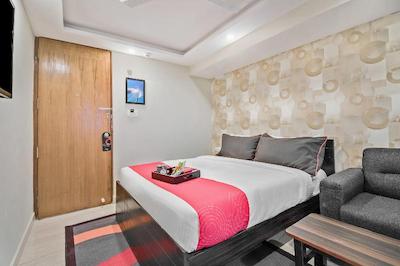 Collection O 30088 Jayanagar