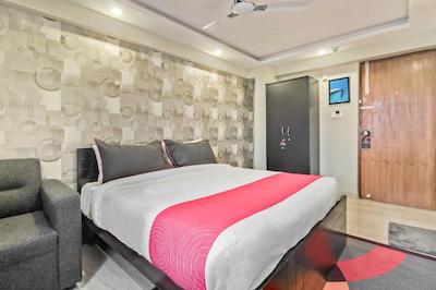 Collection O 30088 Jayanagar