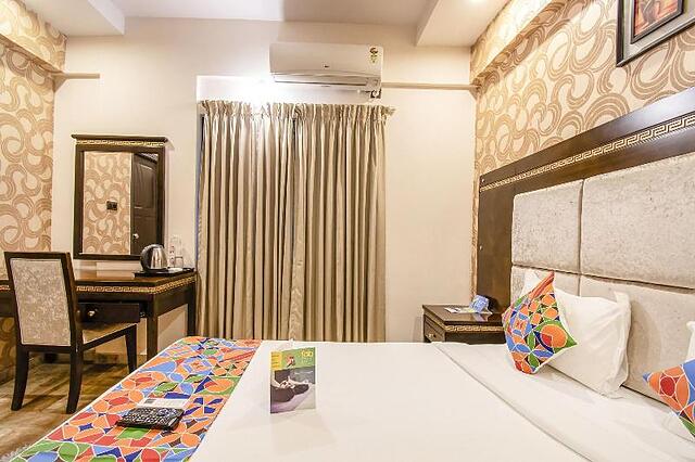 Fabhotel Oriental Suites Frazer Town