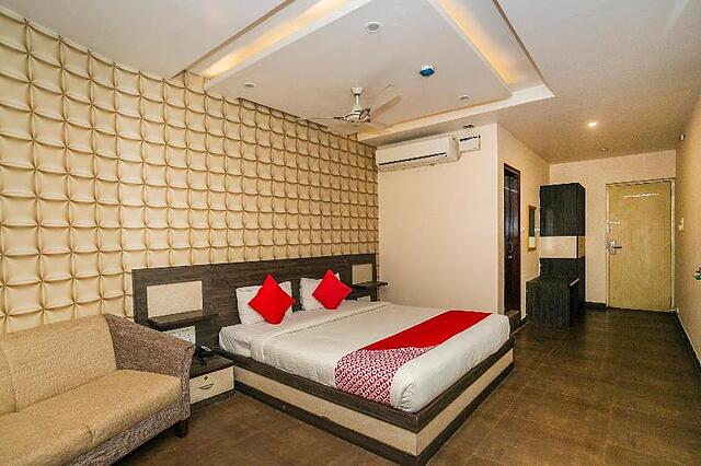 OYO 5898 Checkin Regency