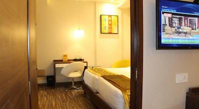 Treebo Select Stylotel by Jagadish