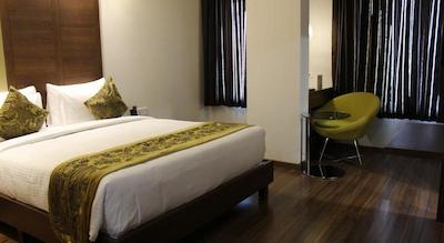 Treebo Select Stylotel by Jagadish