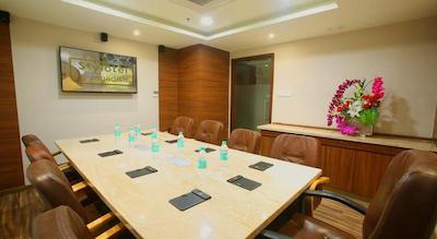 Treebo Select Stylotel by Jagadish