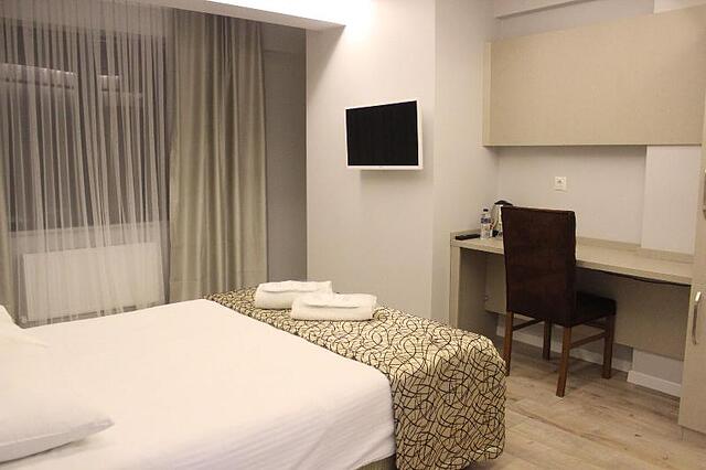 THE CORNER INN HOTELS BY SUiT