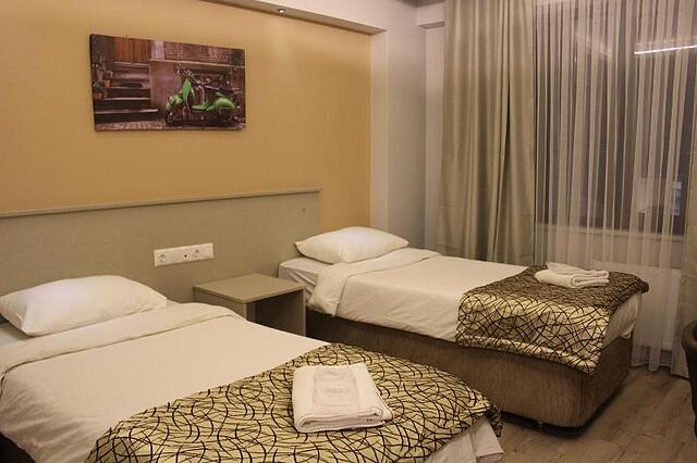 THE CORNER INN HOTELS BY SUiT