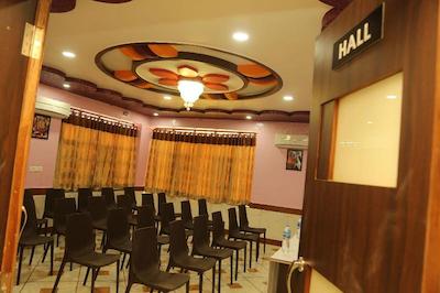 Hotel Shriram Residency