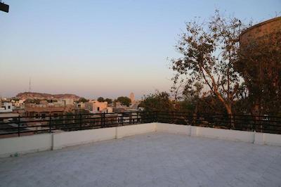 Hotel Shriram Residency