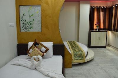 Hotel Shriram Residency