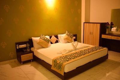 Hotel Shriram Residency