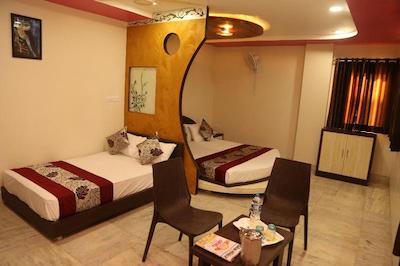 Hotel Shriram Residency