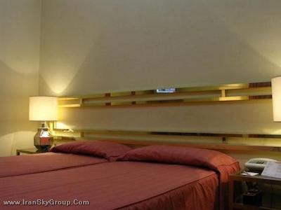 بست وسترن مندیال