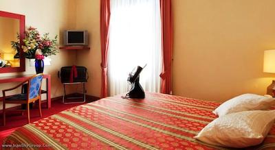 بست وسترن مندیال