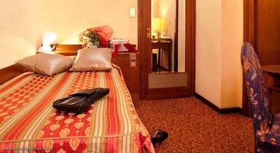 بست وسترن مندیال