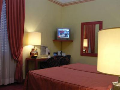 بست وسترن مندیال