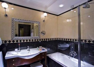 بست وسترن مندیال