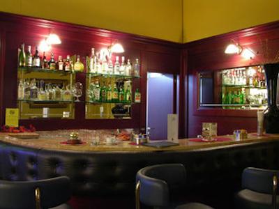 بست وسترن مندیال