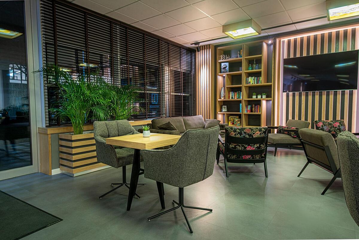 ROOMINGTONS MUNICH AIRPORT