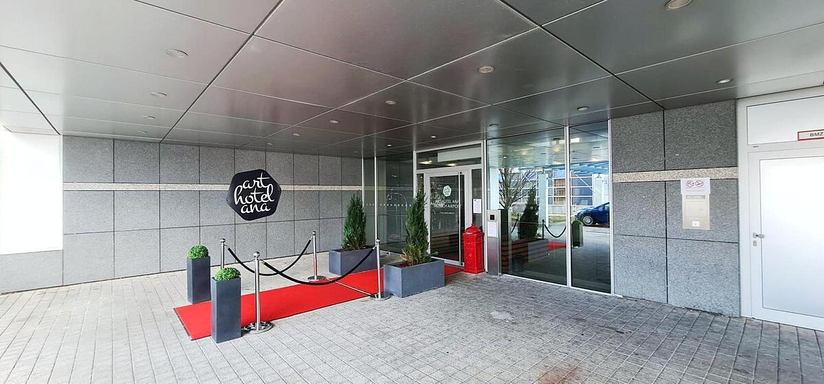 ROOMINGTONS MUNICH AIRPORT