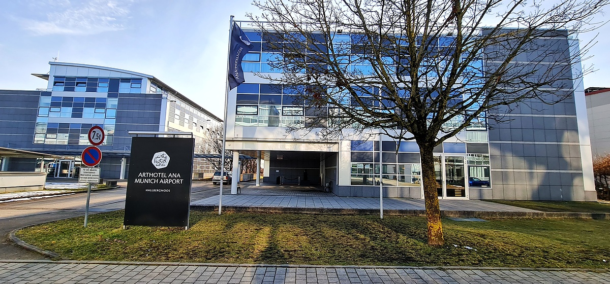 ROOMINGTONS MUNICH AIRPORT