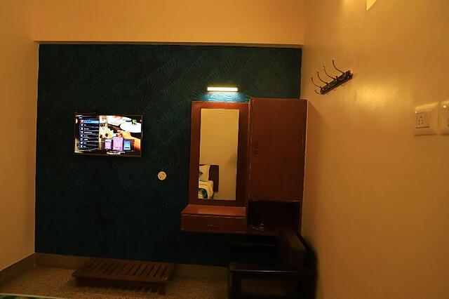 T M Hotel