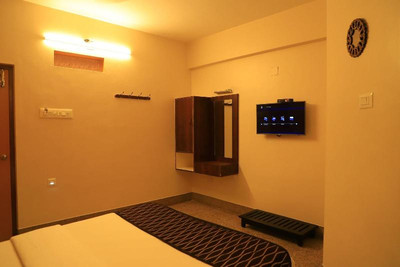 T M Hotel