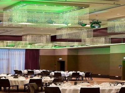 نووتل ترابزن