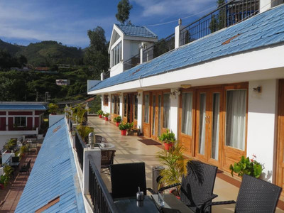 MOUNT N MIST HOTEL