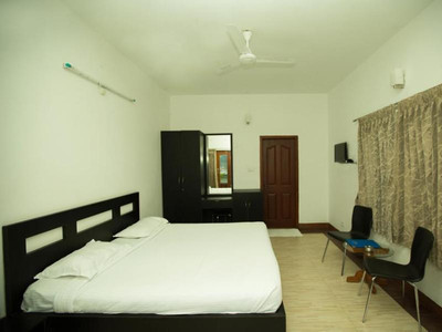 MOUNT N MIST HOTEL