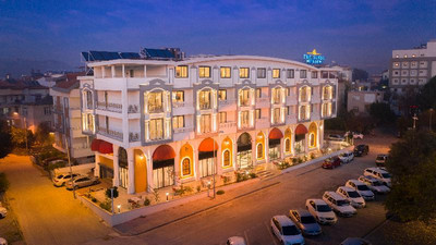 The Sansa Hotel & Spa