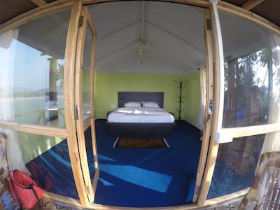 NEPTUNE POINT HILL TOP COTTAGES