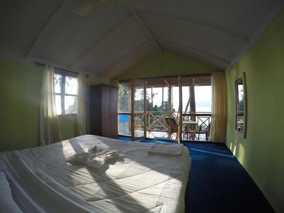 NEPTUNE POINT HILL TOP COTTAGES