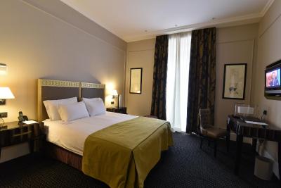 گرند هتل ایروان