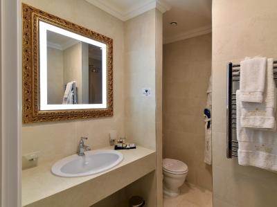 گرند هتل ایروان