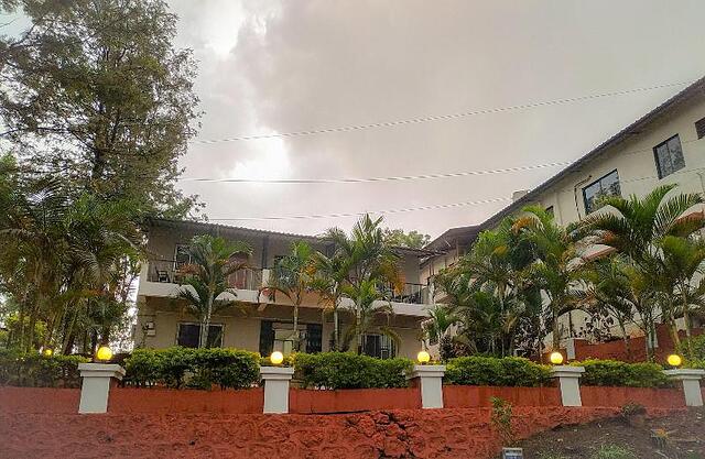 Hotel Silver Inn