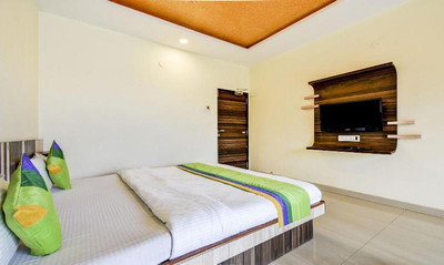 Treebo Trip Gugal Residency