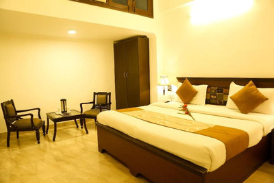 Hotel Kamla Palace