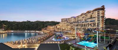 مای لوم لاکچری هتل اند ریزورت