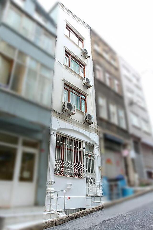 First Suite Taksim