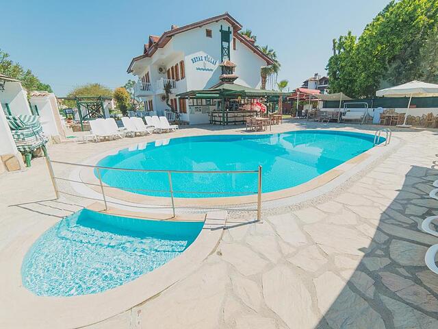 Beyaz Apartments