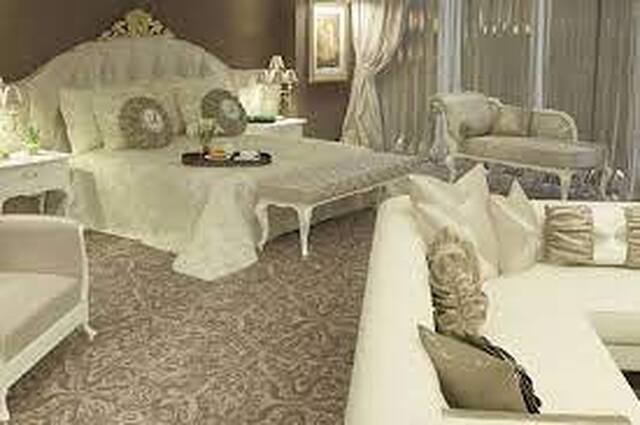 Ramms Hotel