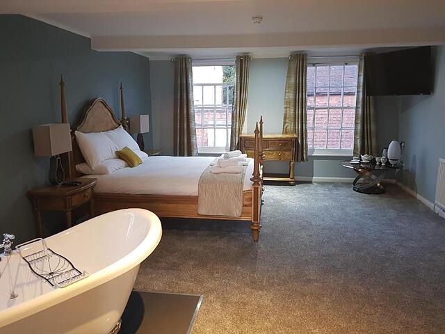 The Coach Hotel